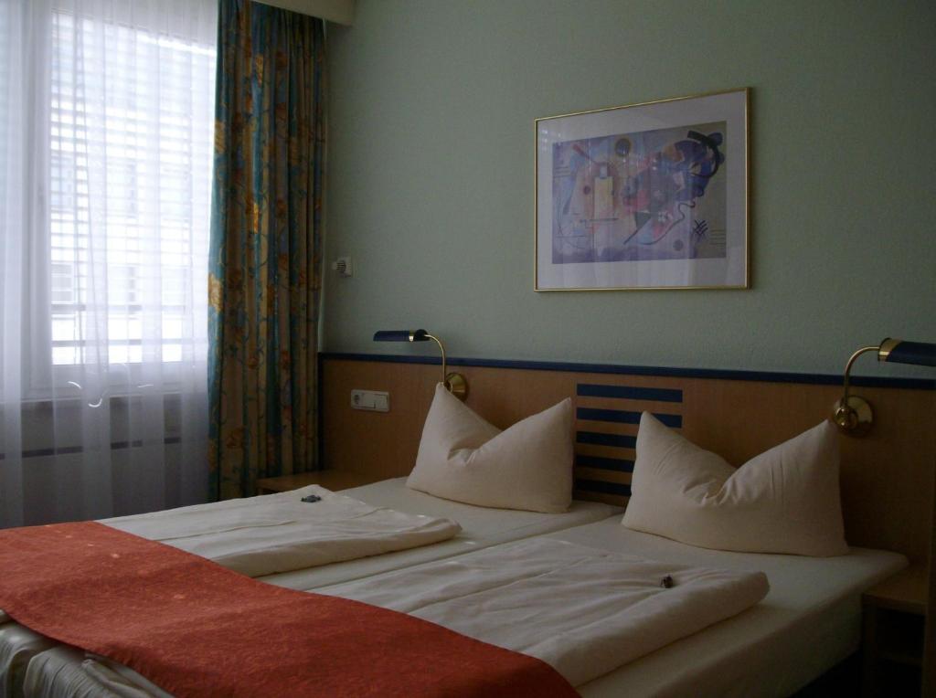 Superior Präsident Hotel 3*